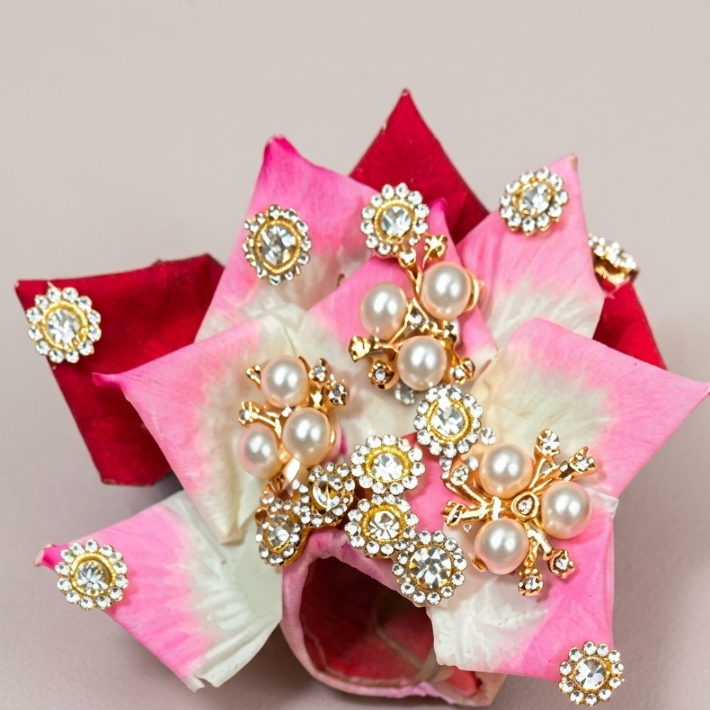 Divya Kamal Designer Poshak for Ladoo Gopal Ji